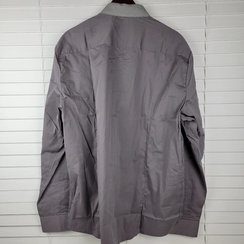 Tom's Ware Button Down Shirt - Picture 4 of 14